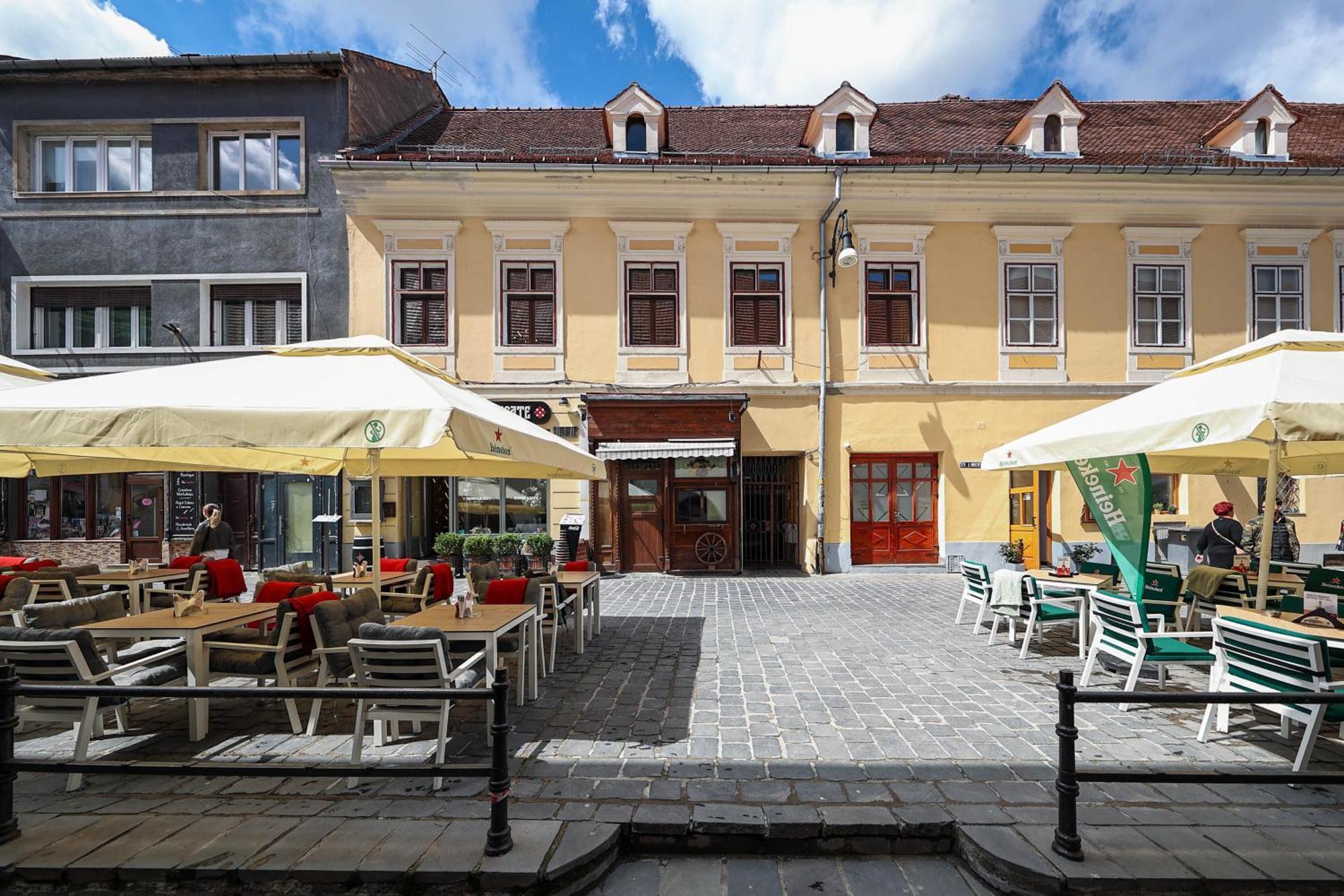 Hirscher Apartments Brašov Pokoj fotografie