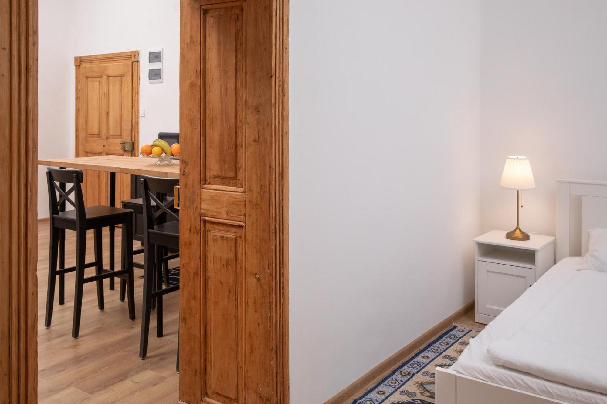 Hirscher Apartments Brašov Pokoj fotografie