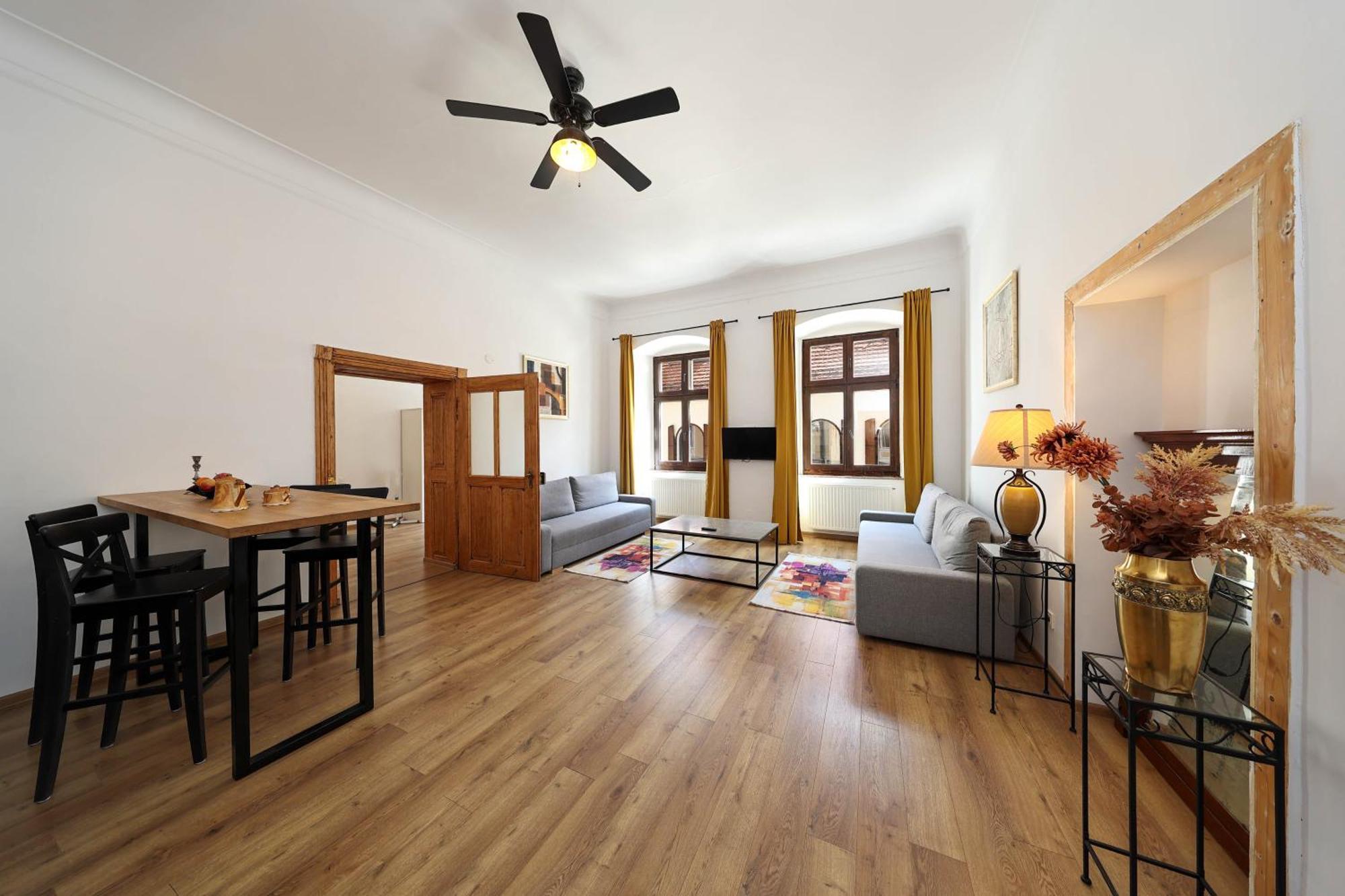 Hirscher Apartments Brašov Exteriér fotografie